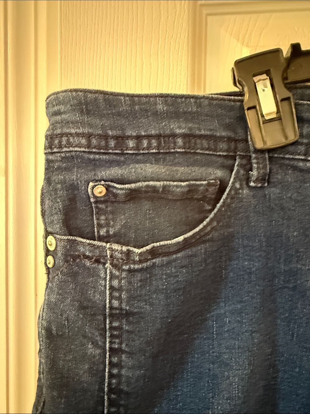 Gloria Vanderbilt Dark Wash Denim Button-Hem Bermuda Shorts - Picture 5 of 6